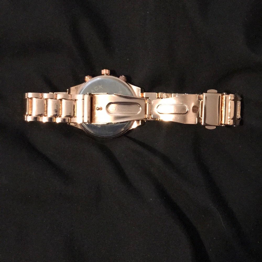 Watch - Picture 3 of 3